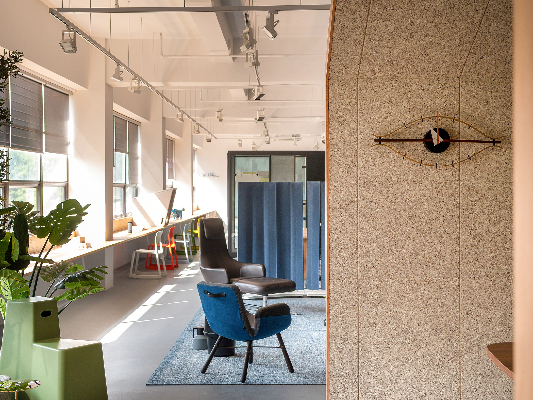 20191020VITRA037S.jpg